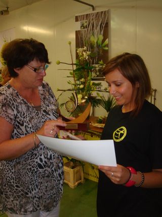 CED-finistere_Mylène Ganzinila gagnante félicitée par le présidente régionale Christine Le gall