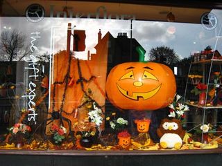 halloween fleuriste Interflora UK_02