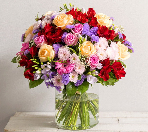 5 Beaux Bouquets Proposés Par Interflora Pour La Fête Des Mères Le Pouvoir Des Fleurs 