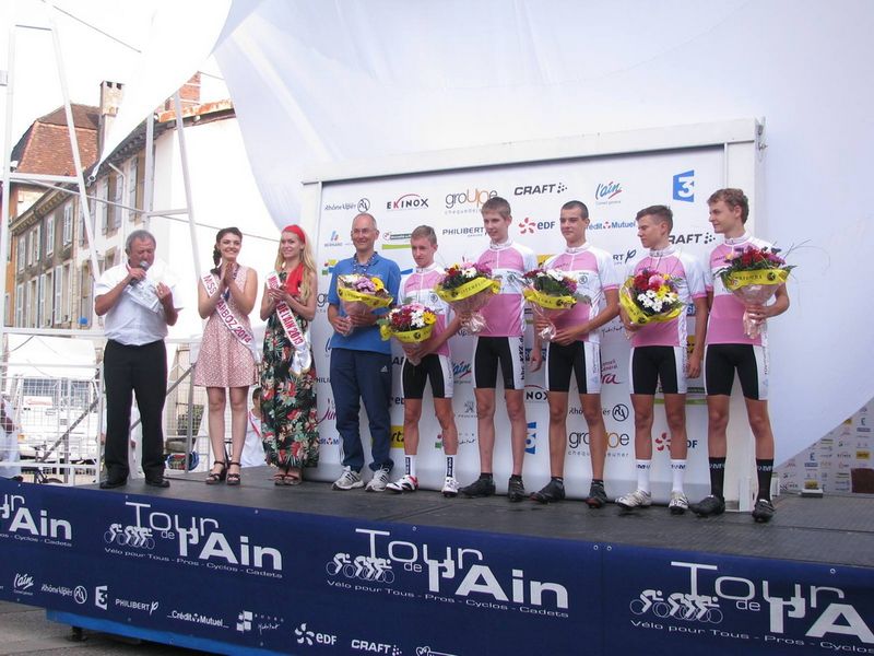 TDA-podium