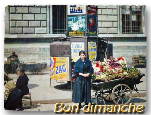 Dimanche-marchandes-de-fleurs-ambulantes-place-de-la-republique-devant-la-caserne-verines-10-mai-1918-auguste-leon