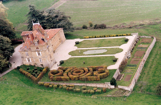 Chateau-de-bresson